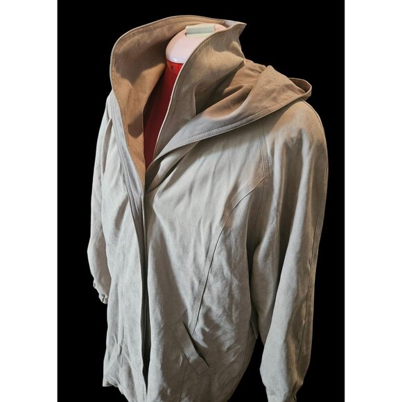 Vintage Lightweight Hooded Jacket With Pockets - Picture 8 of 10